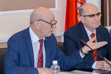 Оценку дает население, депутаты берут на контроль